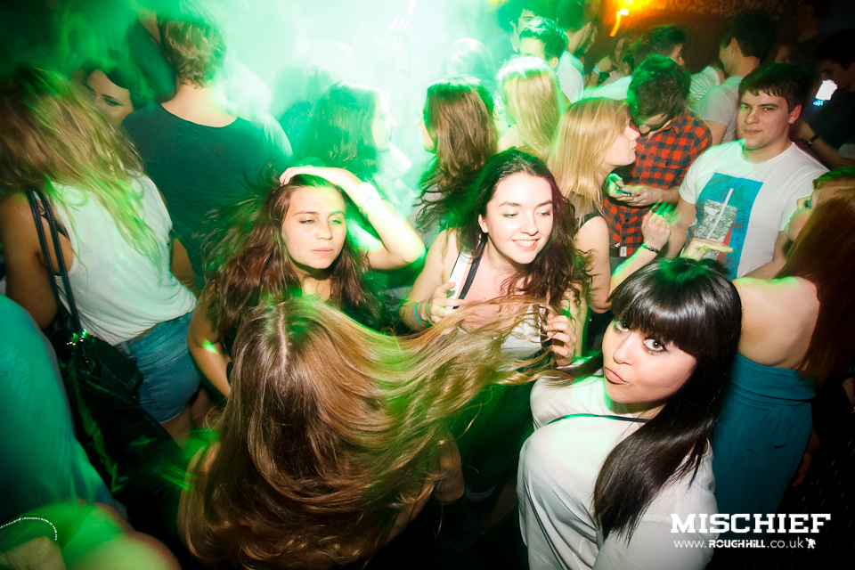 IMAGE: http://payload25.cargocollective.com/1/3/110609/2819051/15-02-2012-15_o.jpg